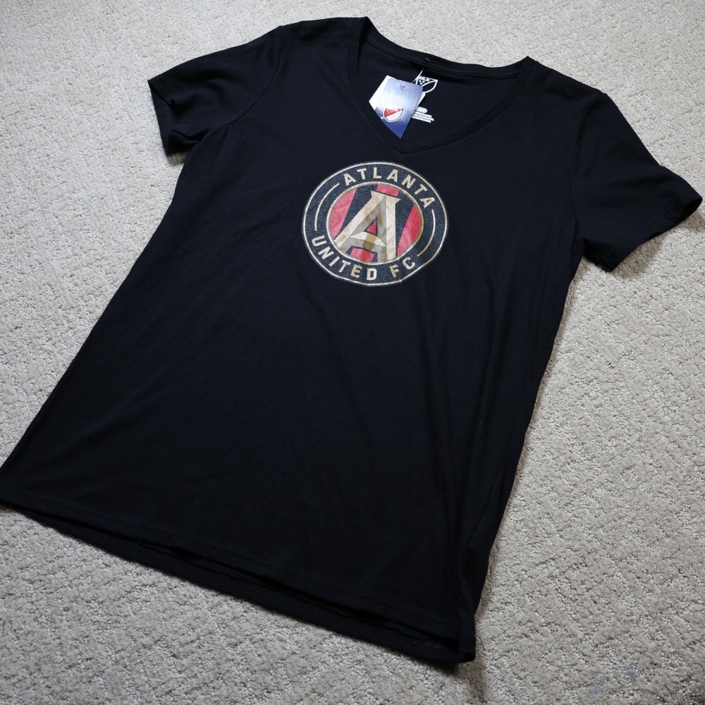 MLS Atlanta United FC Womens V-Neck Soccer T-Shirt Black Medium New With Tags